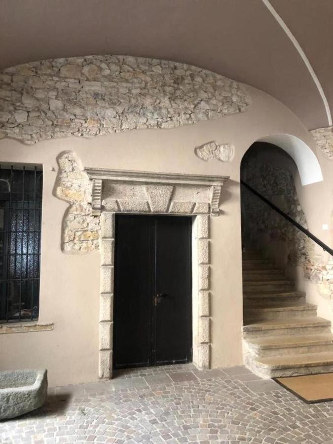Corte Trento Desenzano del Garda Buitenkant foto